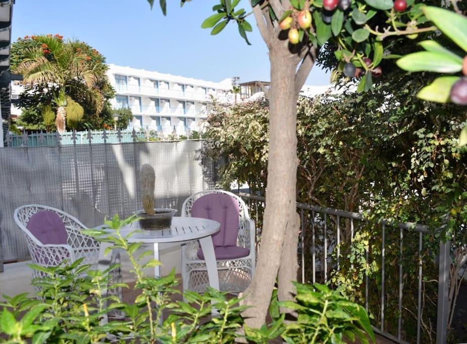 Playa Chica Apt With Terrace 100 M From The Sea Puerto del Carmen  Luaran gambar