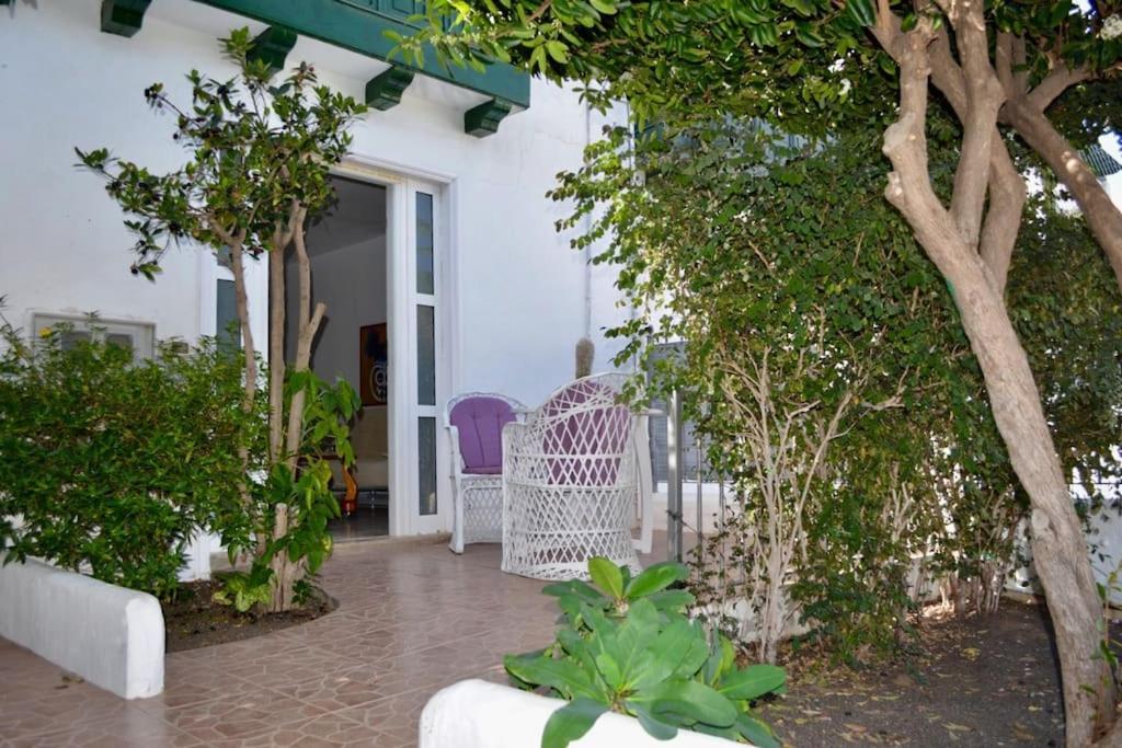 Playa Chica Apt With Terrace 100 M From The Sea Puerto del Carmen  Luaran gambar