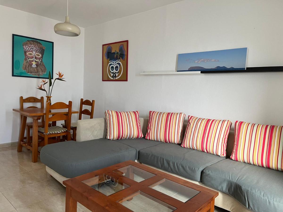 Playa Chica Apt With Terrace 100 M From The Sea Puerto del Carmen  Luaran gambar